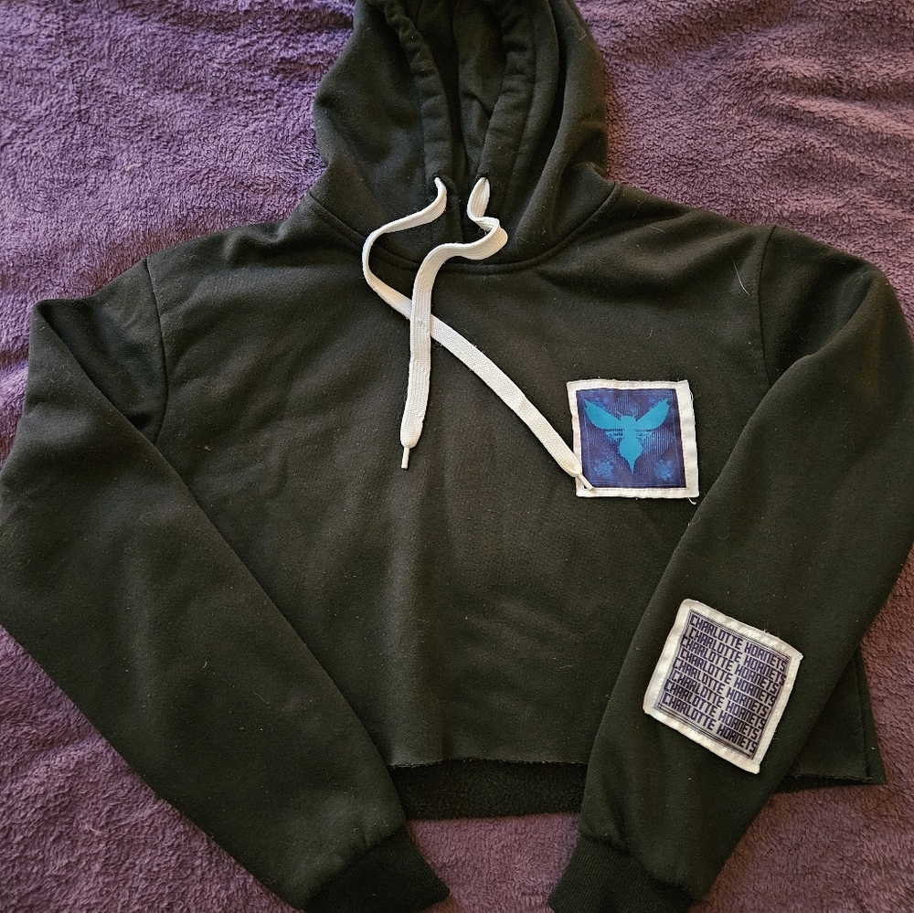 Charlotte Hornets Crop Top Hoodie